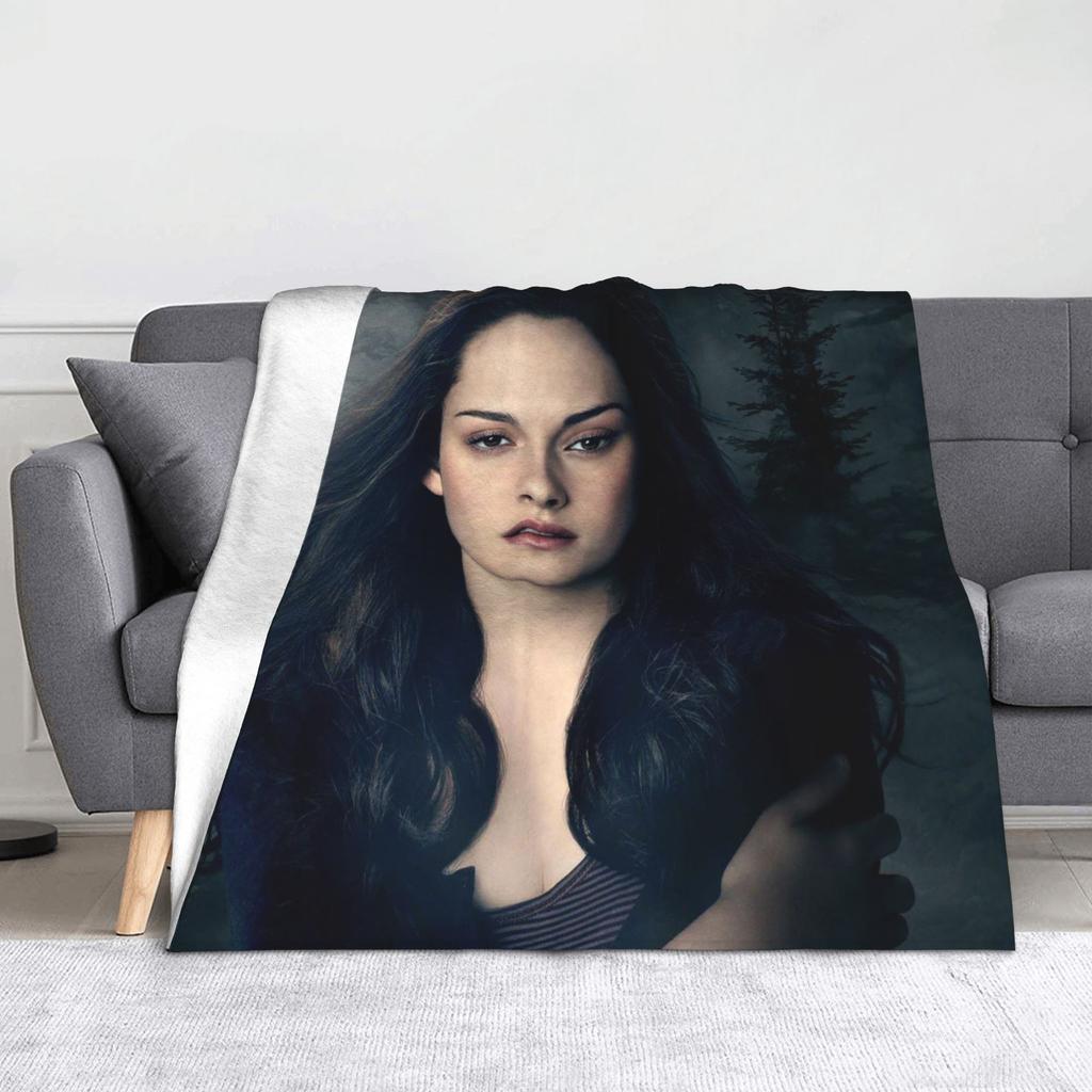 Edward Bella The Twilight Saga Movie Blanket Velvet Super Soft Throw Blanket For Bedding Couch Bedroom Quilt