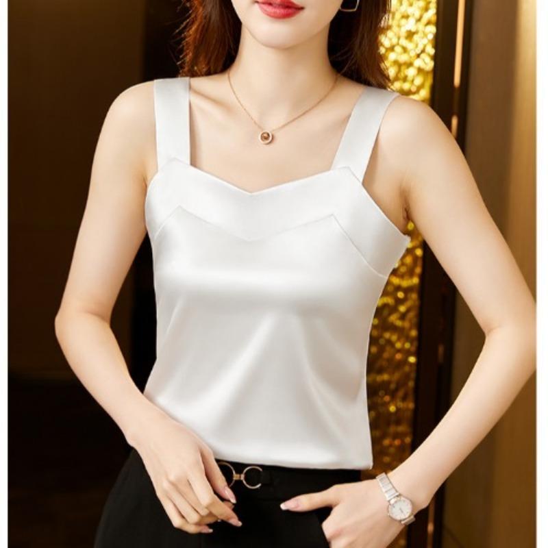 Summer Design for Women, Niche Inner Slim Base Shirt for Women, Sleeveless Beautiful Back Satin Top