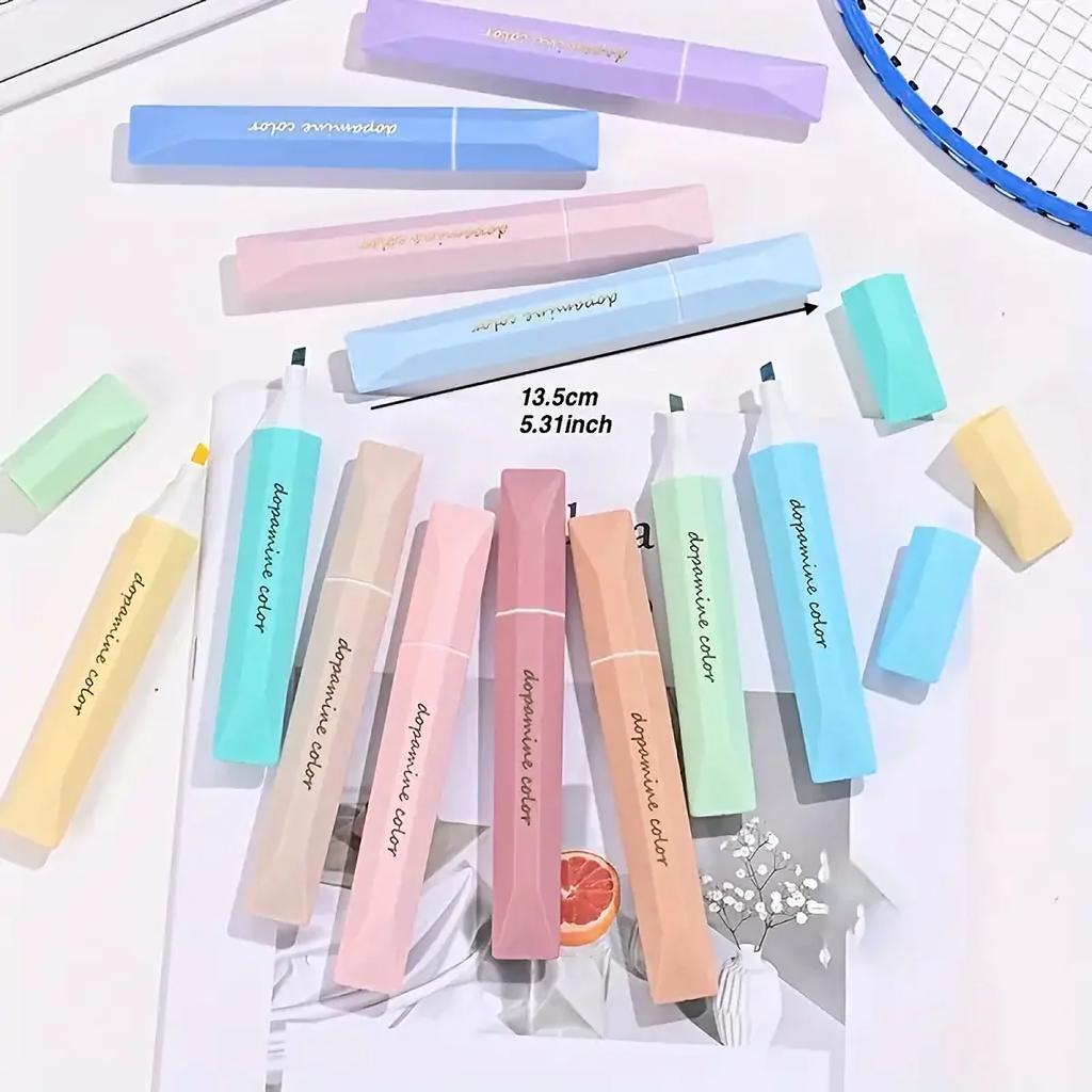 Quadrilateral 4pcs Highlighter pens - Vibrant Random Colors, Smear-Proof Markers for Students & Office Use