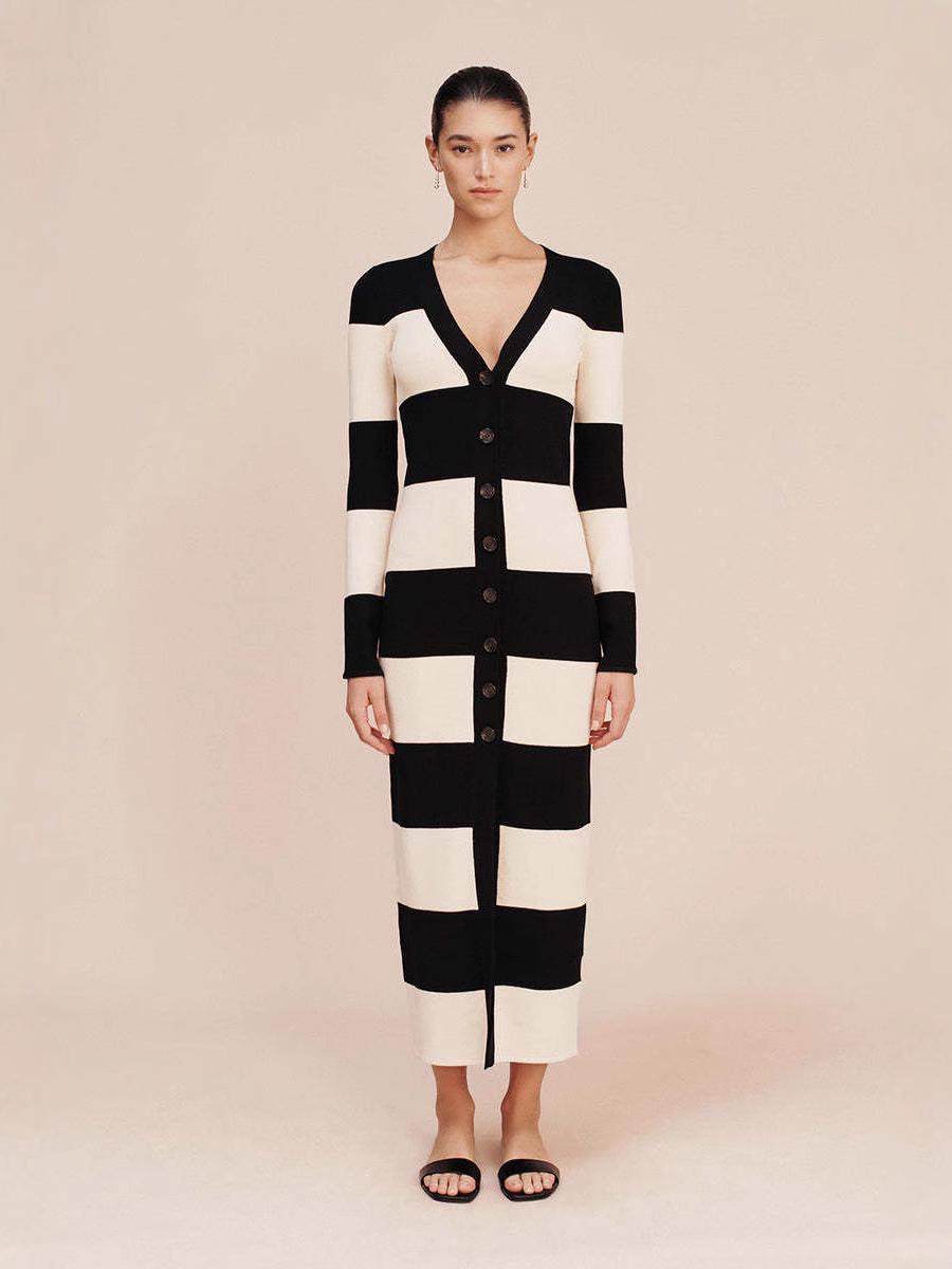 2026 European and American Women s Fashion: Chic Striped Knit Dress Large