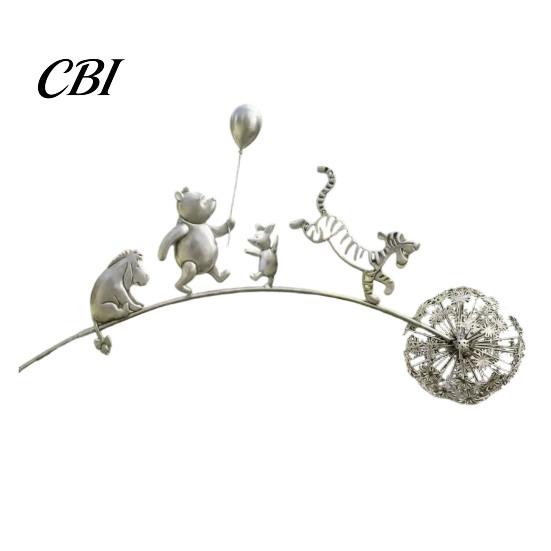 Flower Bed Garden Ornament Animal Stake, Rustic Yard Art Decorations with Dandelion Accent, Metal Peaceful Memorial Decor Sculpture for Lawn Patio And