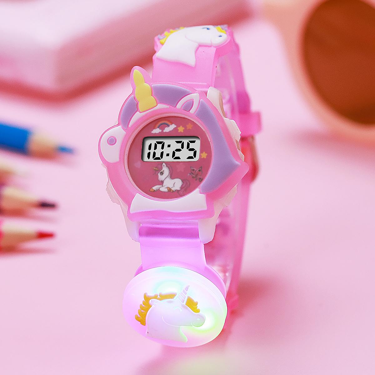 

Cute Creative Unicorn Beach Theme Luminous Watch Colorful Electronic Watch for Christmas and Halloween Gifts красный