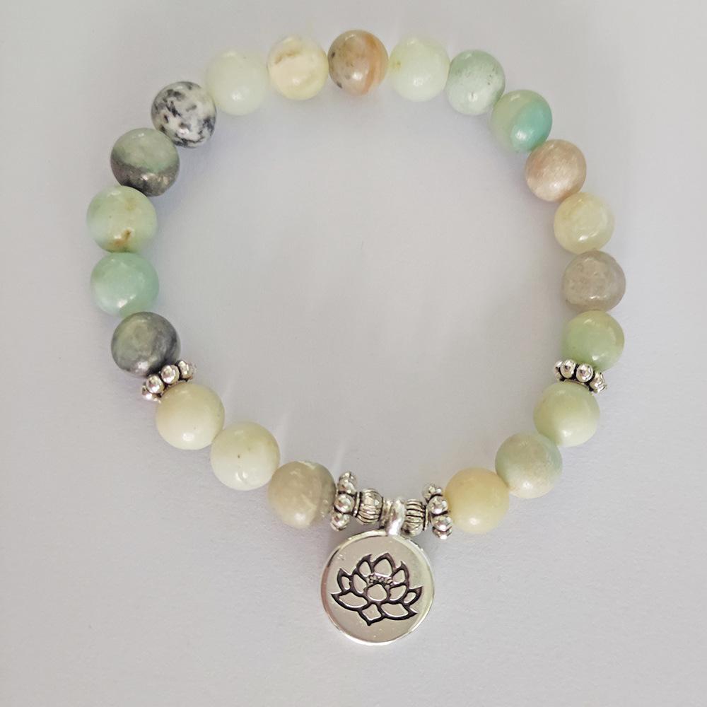 JYL TS Bracelet Men's Leather Nail Design Fosters Boldness