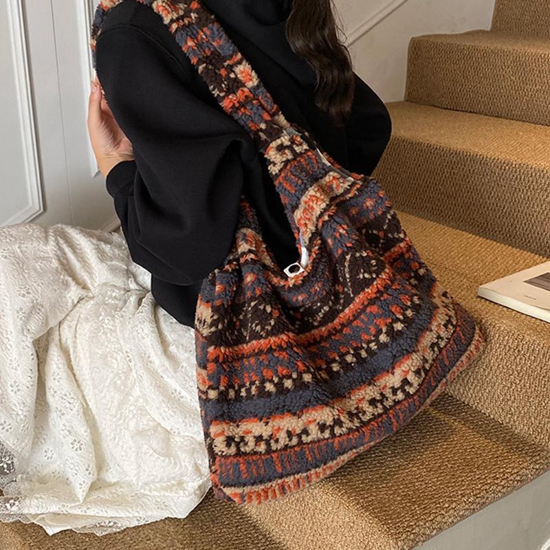 Women's Striped Plush Shopper Tote Bag Lightweight Large Capacity Ethnic Style Shoulder Bag Fluffy Casual Winter Underarm Bags