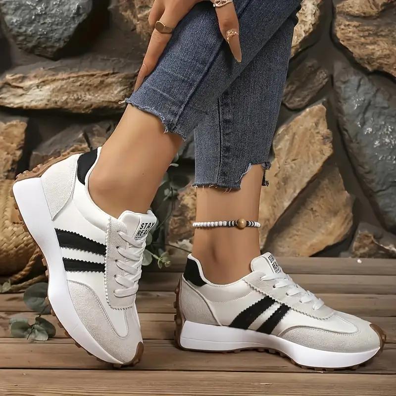 Fashion Women Sneakers 2025 New Spring Autumn Brand Luxury Vulcanize Shoes Casual Footwear Zapatillas Mujer Light Flat Breathable Shoes