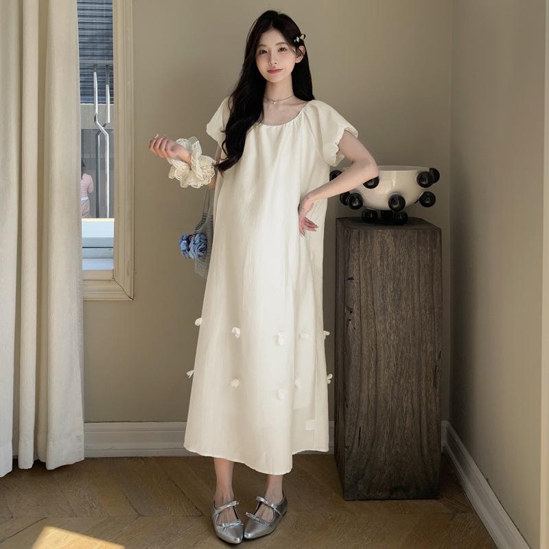 Elegant Korean-Style Maternity Dress 2026: Fresh, Loose, and Lightweight Over-the-Knee Summer Dress