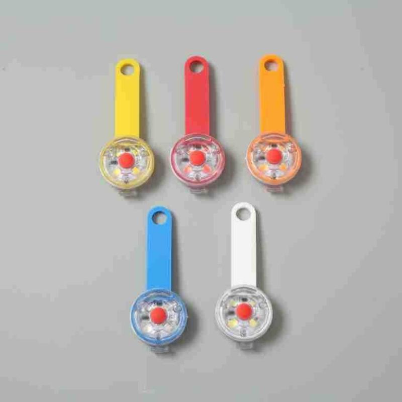 Collare Luminoso per Tracciamento Animali Domestici Esterno Collari Impermeabili per Cani Ricaricabile USB Luce Notturna di Sicurezza Collare Accessori per Animali Domestici
