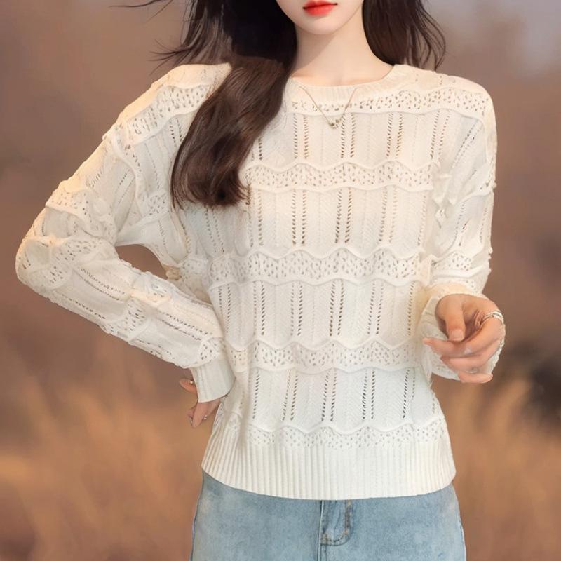 2025 Autumn Chic White Knit Sweater for Women - New Loose, Cozy Design