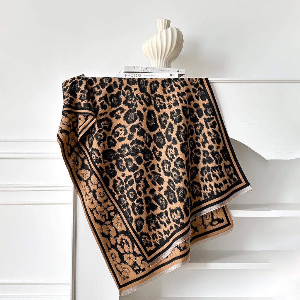 Leopard Print Korean Version Thickened Imitation Cashmere Printed Shawl Versatile Warm Scarf