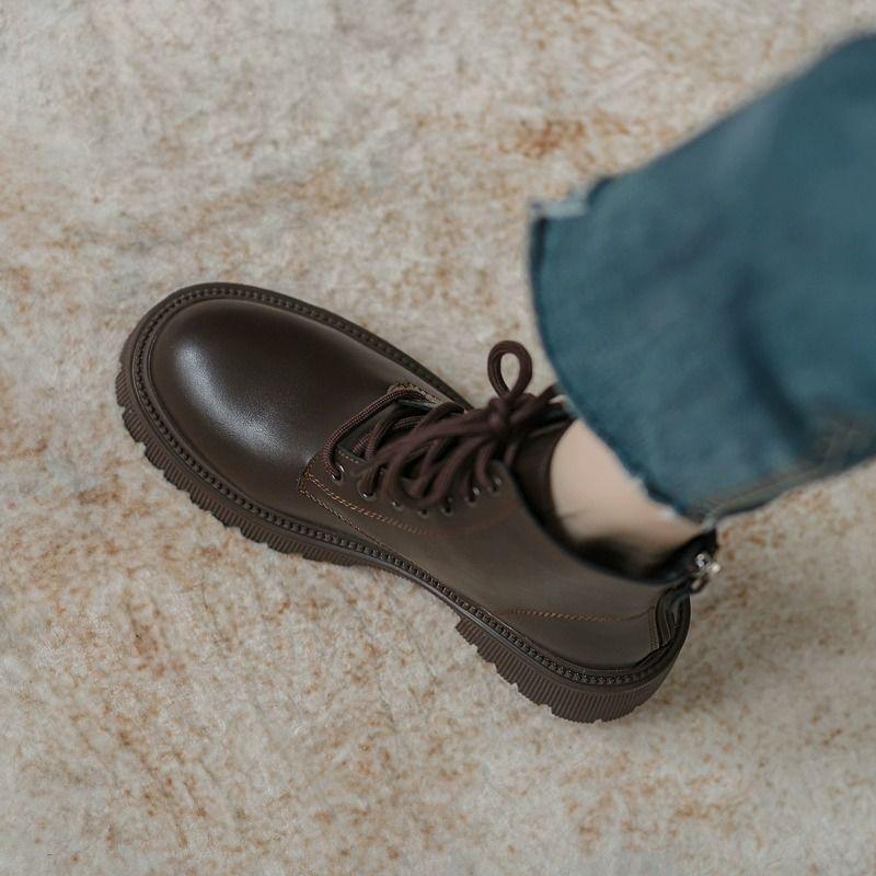 Women's British-Style Martin Boots with Thick Sole for Heightening, Slimming, and Versatile Use In Autumn and Winter