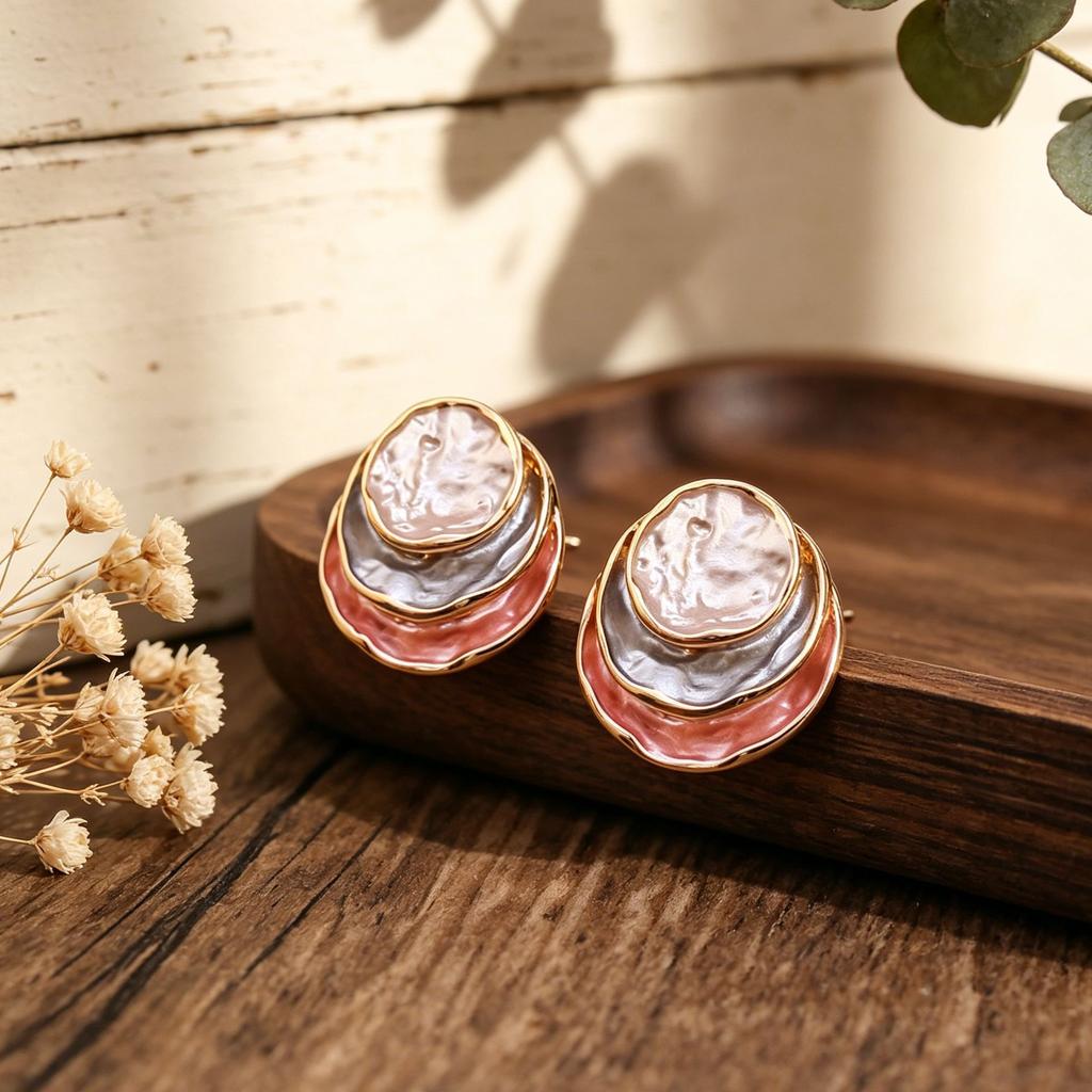 Explosive hand-painted enamel color three-layer round cake stud earrings light luxury simple light luxury high-end women's temperament earrings
