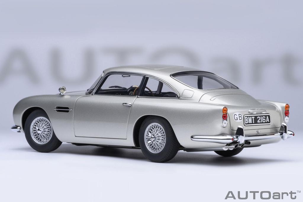 AUTOart Scale Aston Martin DB5 Bond Finished 70296 1/18 "007/Goldfinger" Car, Model,