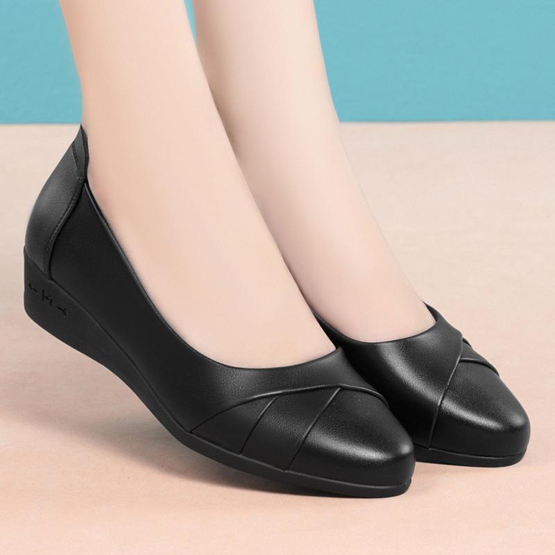 Fashion New Women Soft Leather Low Heel Comfortable Middle Aged Pumps Office Work Casual Wedges Shoes