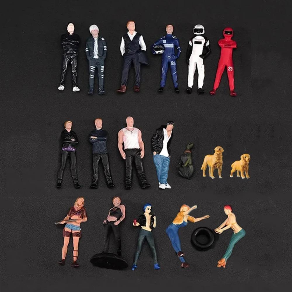 Painted Miniatures 1/64 Paul Walker Gal Gadot Vin Diesel Mini Scene Props Doll Figures Model Cars Vehicles Cars Toys Gift