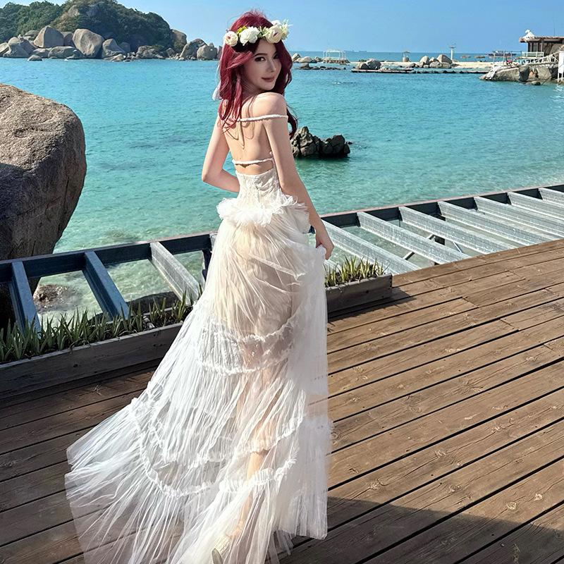 Seaside Vacation Huge Good-looking Lace Splicing Mesh Neck Backless Dress Female Summer White Fairy Dress