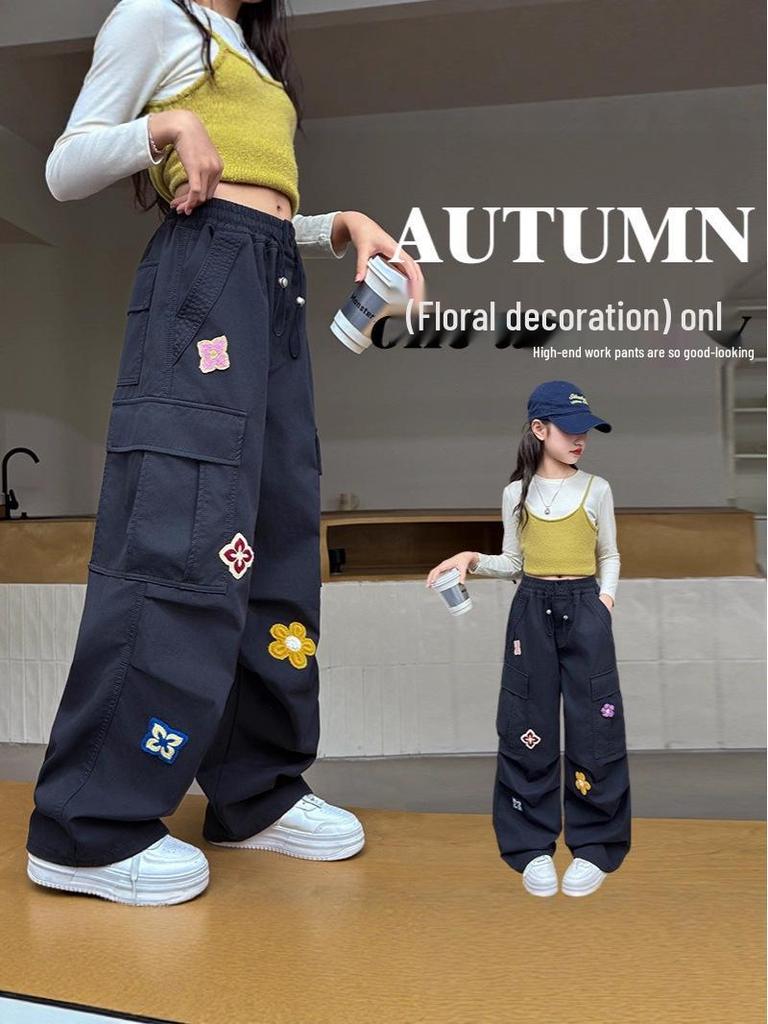 Girls' Autumn Casual Wide-Leg Cargo Pants with Korean Street Style and Trendy Embroidered Design