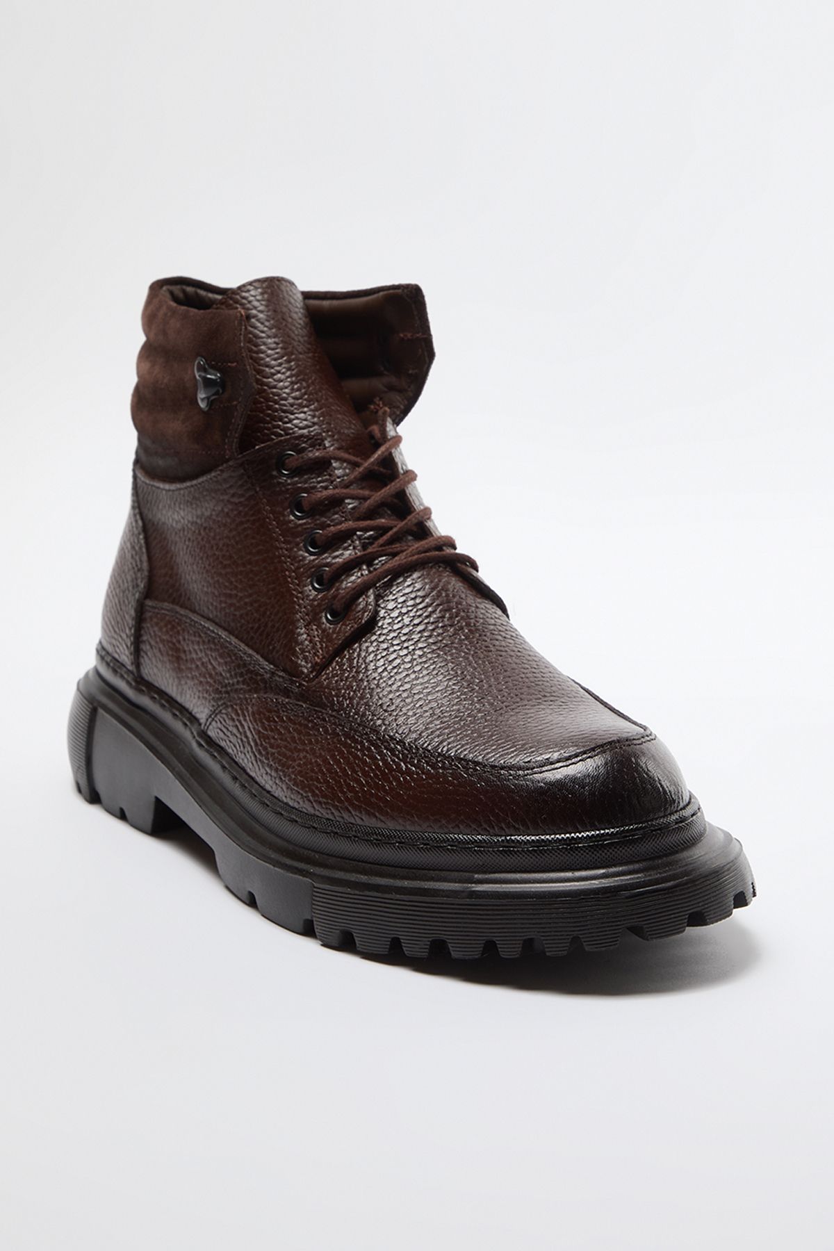 

Brown Laced Genuine Leather Men s Boots 40
