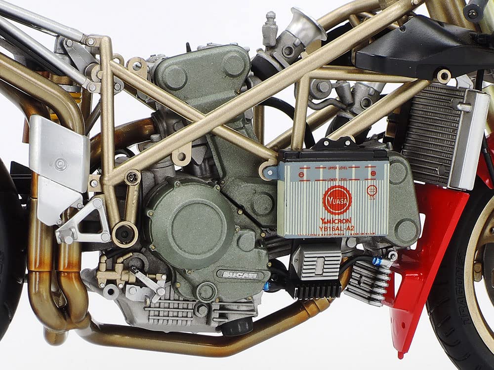 Tamiya Motorcycle Series 68 Ducati 916 Plastic Model 14068 1/12 No.
