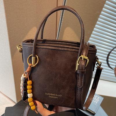 Casual Retro Small Bag Women's New Fashion Messenger Bag Commuter Shoulder High Value Bucket Bag