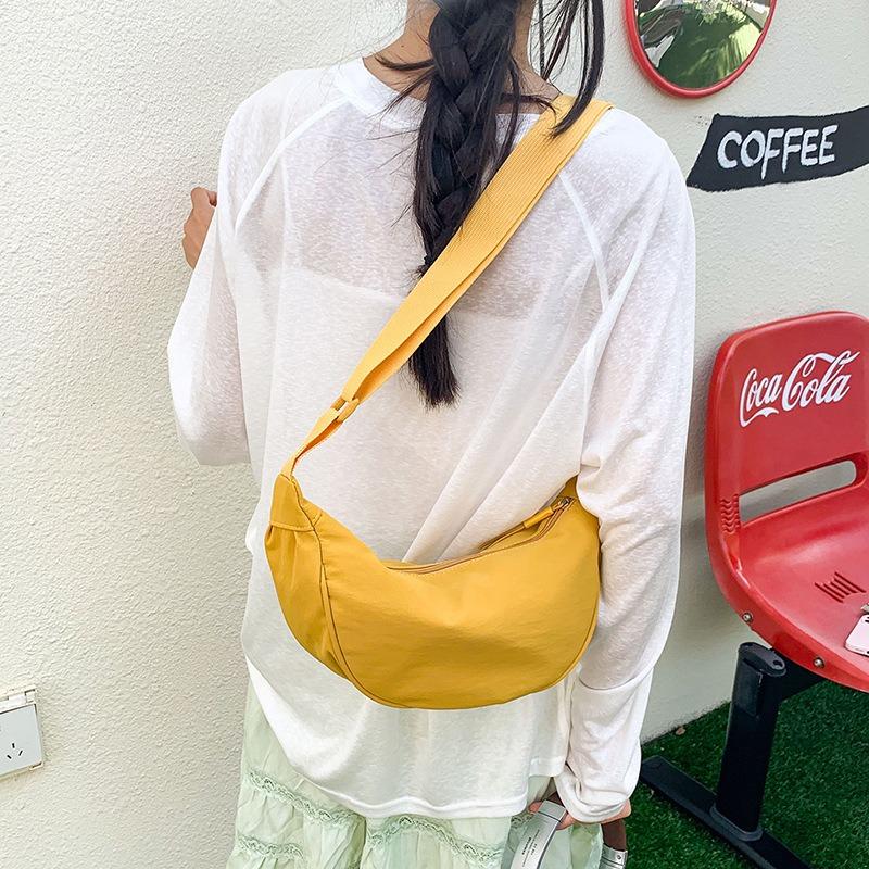 Fashion new solid color women's messenger bag large capacity portable portable dumpling bag versatile go out shoulder bag women