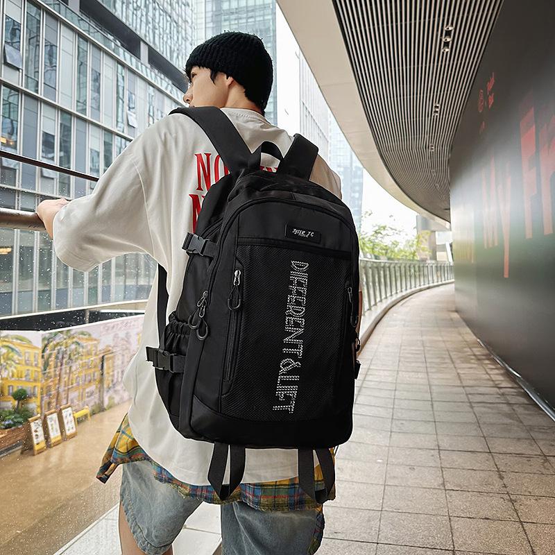 New backpack men's large-capacity leisure junior high school students students class schoolbag versatile lightweight mountaineering backpack