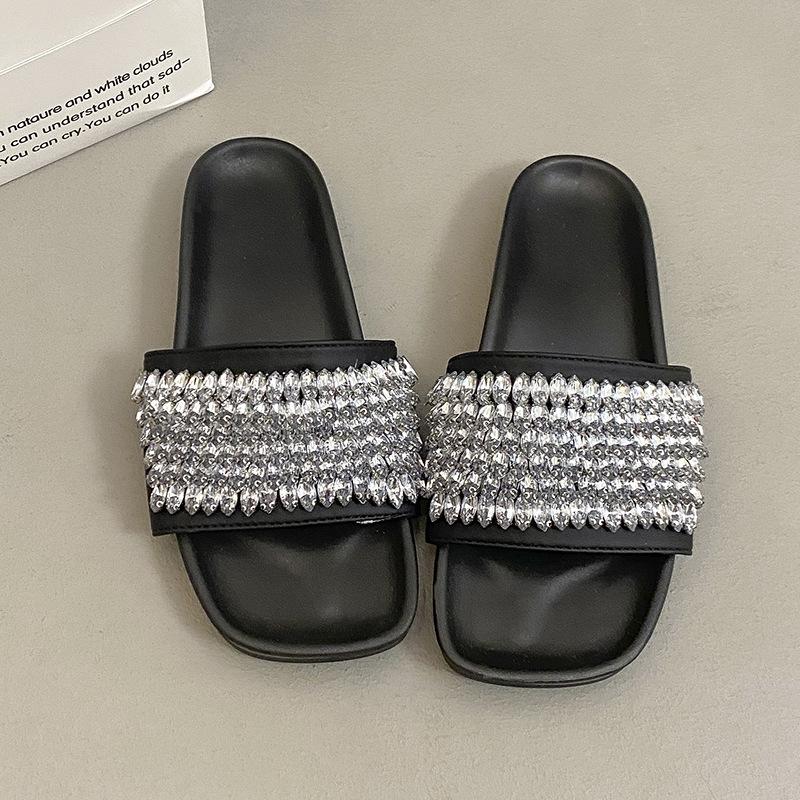Fashion versatile casual exquisite rhinestone thick-soled one-word slippers women's summer retro temperament open-toed flat-bottomed cool slippers