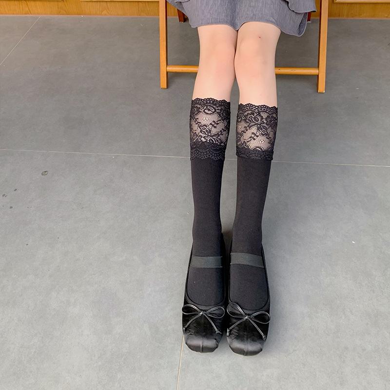 

Lolita White Mid-Calf Socks with Lace & Ribbon Bows - Slimming Spring Kawaii Fashion One size