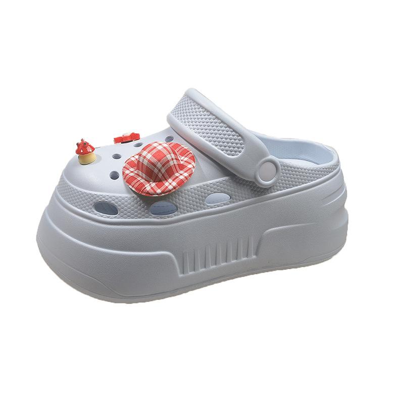 Super thick-soled hole shoes for women's summer wear 2025 new cute seaside non-slip beach bag head sandals for women