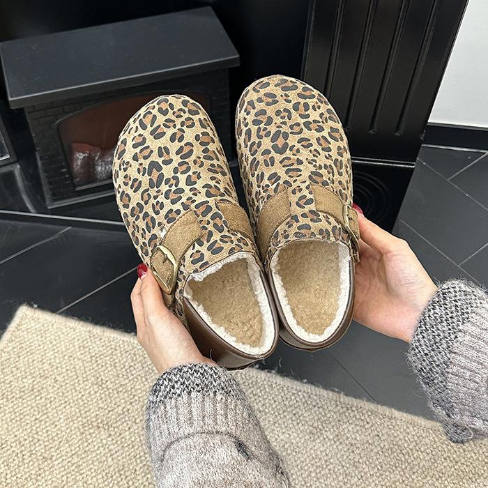 Inner Height Increase Boken Women's Shoes Outer Wear 2025 Autumn and Winter New Retro Leopard Print One Pedal Casual Doudou Single Shoes
