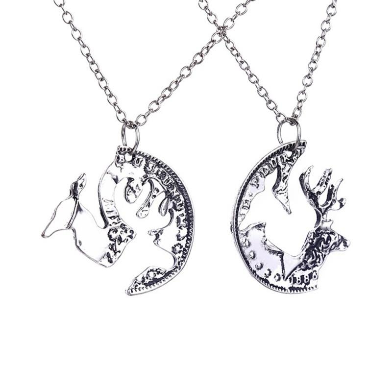 2 pcs/pair romantic fashion black camel Pendants Necklaces with elk deer necklace Exaggeration Lover Necklace Jewelry? (Color: Black)