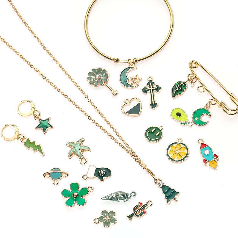 10Pcs MultiColor Alloy Drop Oil Mini Pendant Butterfly Flower Heart Shape Pendant For DIY Craft Keychain Necklace Jewelry Making