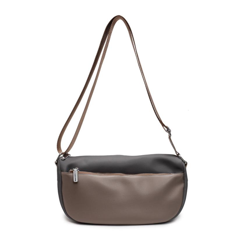 Summer new fashion trendy texture shoulder messenger bag shoulder temperament small bag simple niche armpit bag