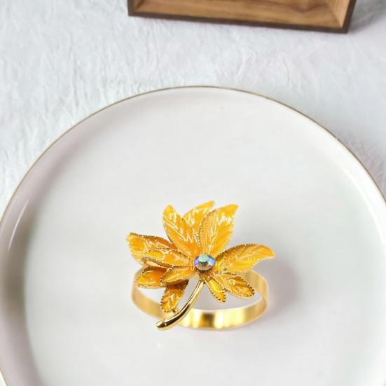 5 Pcs Napkin Rings Maple Leaf Design Napkin Holders Anti-Oxidation Decorative