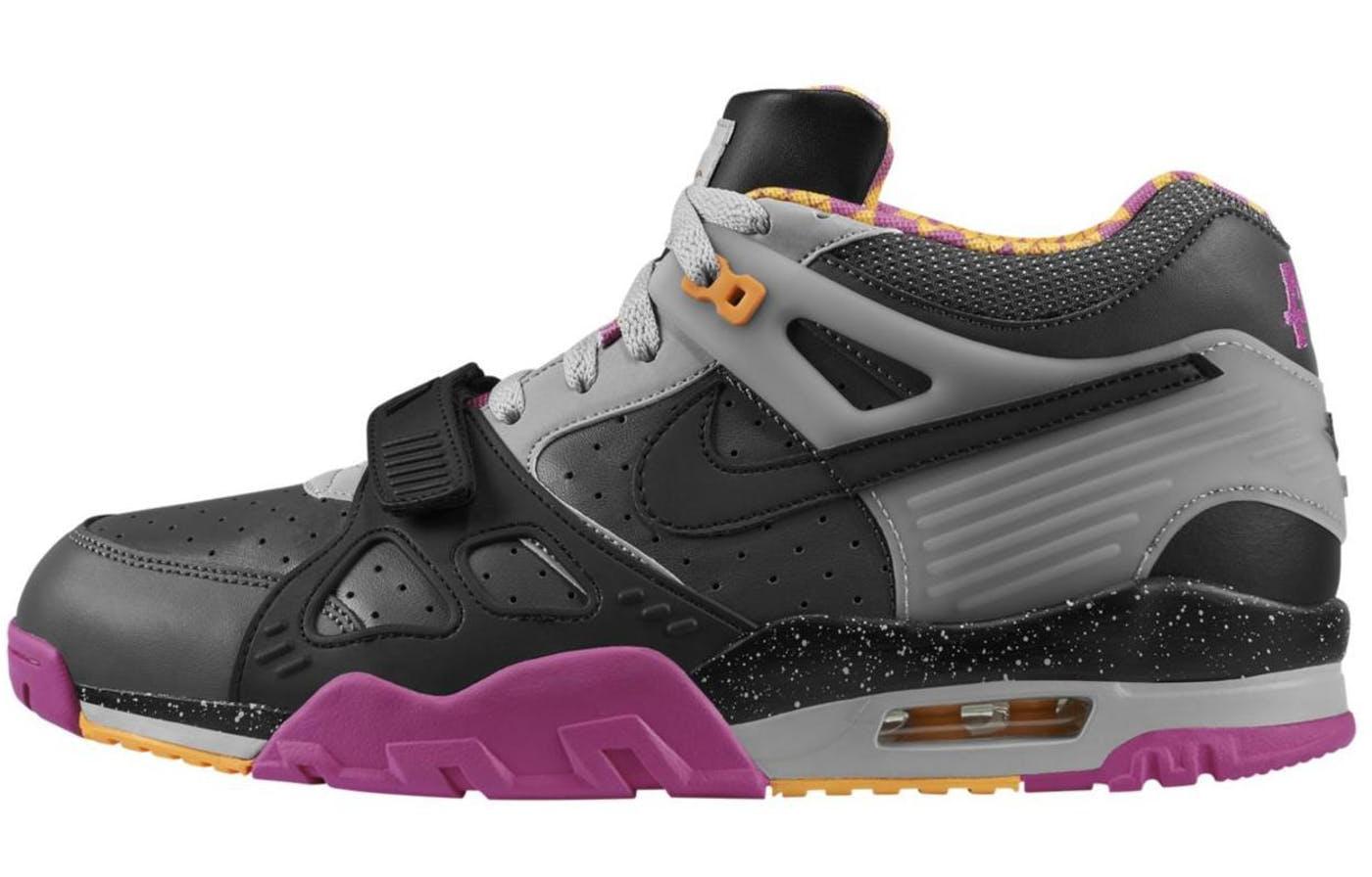 

Nike Air Trainer Iii Bo Knows Horse Racing 682933-001 40