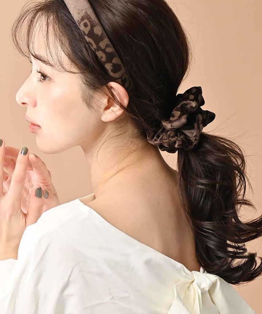 VINGTAINE Leopard Print Velvet a cute hair accessory that makes a great Scrunchie, gift. HS-201-BR