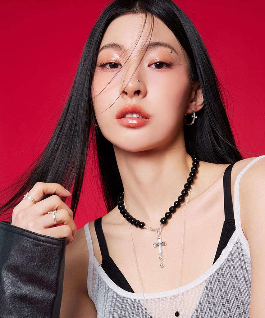 Nimbus Shine Cross Onyx Necklace
