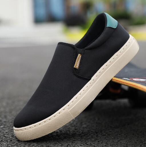 Spring summer new oversized men's shoes ice silk canvas shoes men lazy casual board shoes men's cloth canvas shoes D249