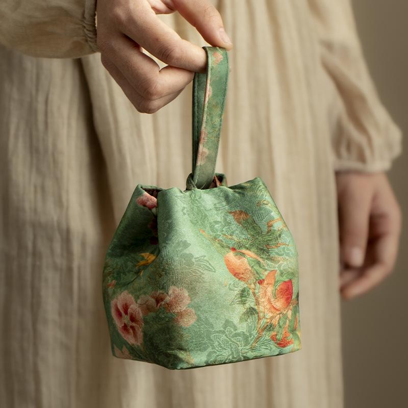 Portable Fabric Bag for Tea Set and Accessories - High-End Chinese Design