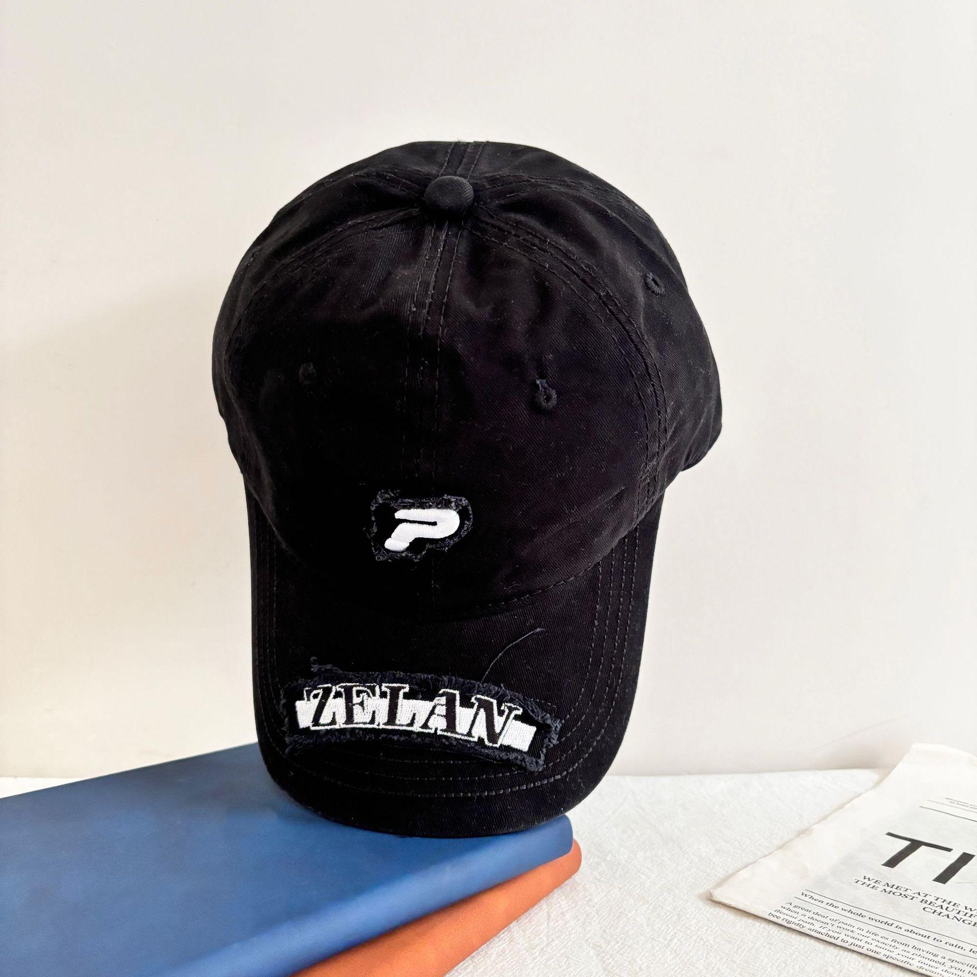 

2025 новая весенне-летняя бейсболка с вышитой буквой P, мужская и женская, с увеличенным лицом, маленькая солнцезащитная кепка M（56-58cm） чёрный