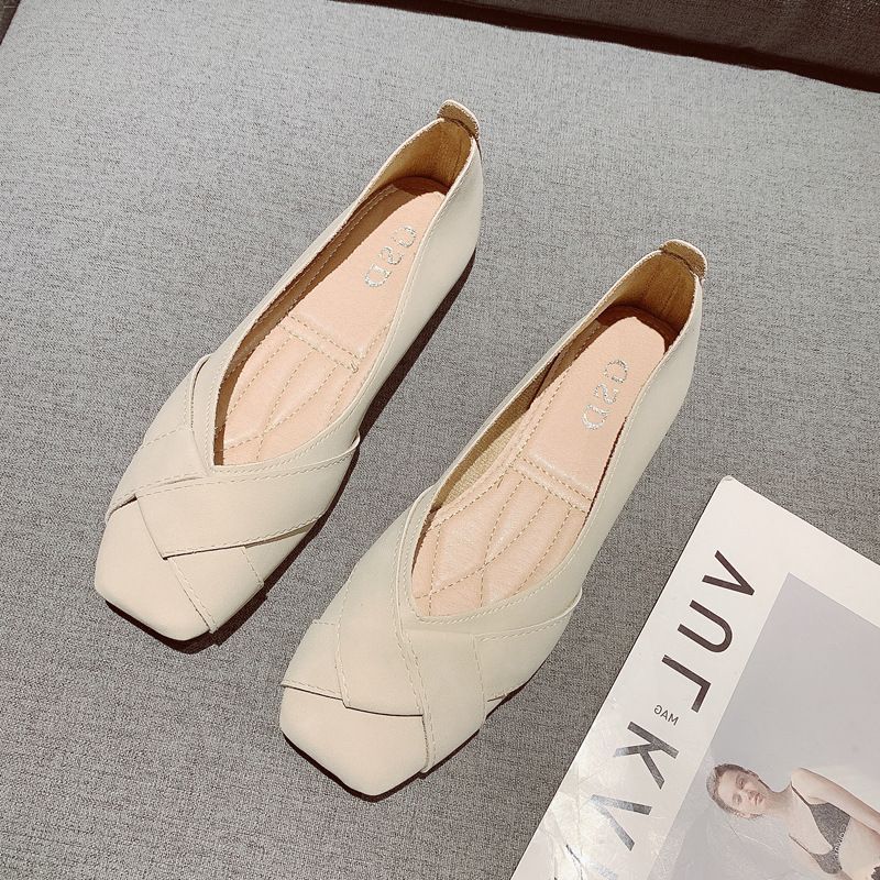Spring New French Xiaoxiangfeng Single Shoes Women's Doudou Shoes Shallow Mouth Flat Bottom Laden Shoes Gentle and Versatile with Skirts