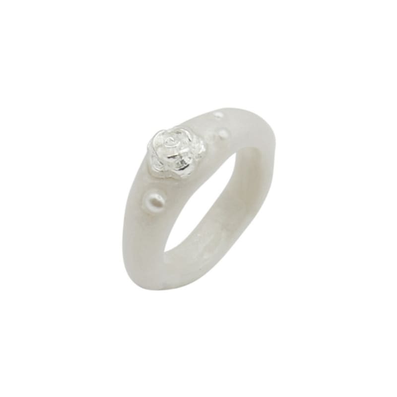 Nff Rose Solitaire Ring-white