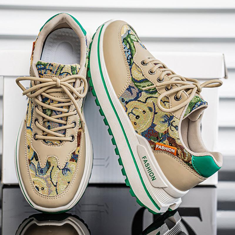 

Mesh Breathable Outsole Sneakers Fashionable and Comfortable Lightweight Couple Running Shoes Summer New Men s Casual Shoes 44