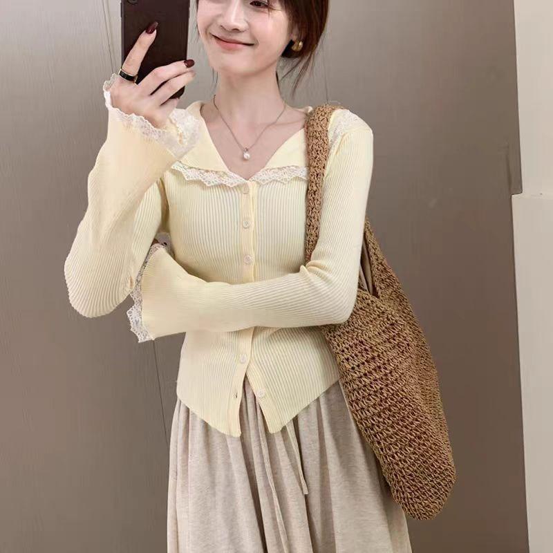 

Женский кардиган с длинным рукавом на осень 2025 года, повседневный трикотажный топ с V-образным вырезом, осенний облегающий свитер в корейском стиле, элегантная трикотажная одежда однотонной расцветки с кружевом one size абрикосовый