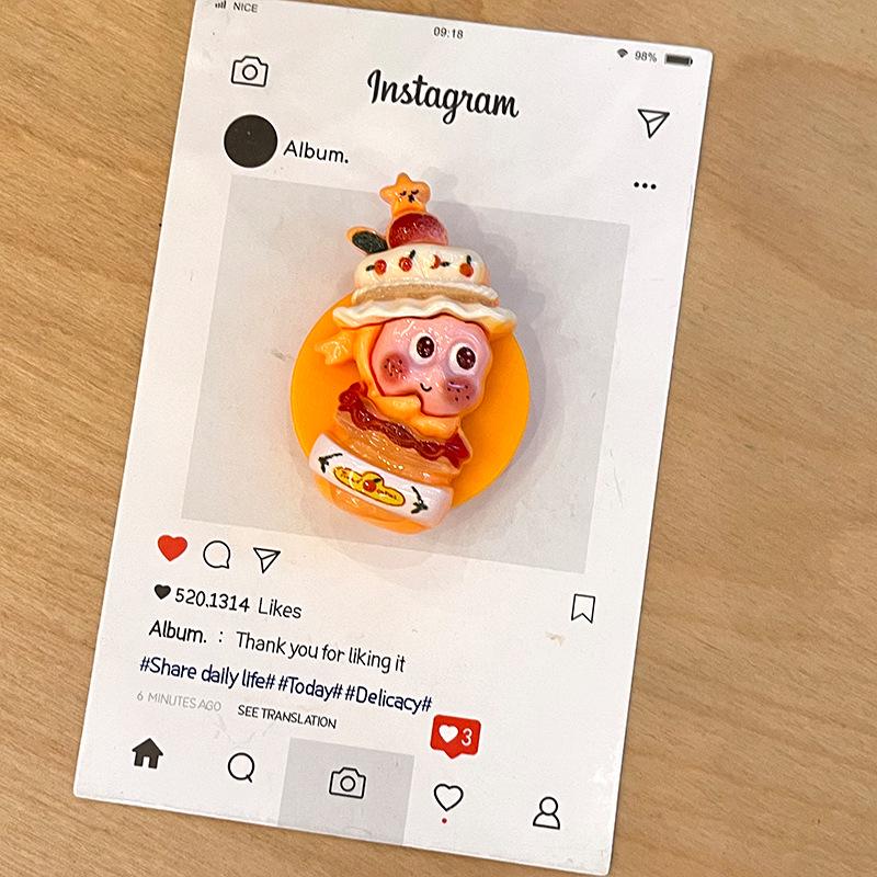 Telescopic Foldable Mobile Phone Airbag Stand - Cute Star Doll Design for Apple, Huawei, Xiaomi Desktops