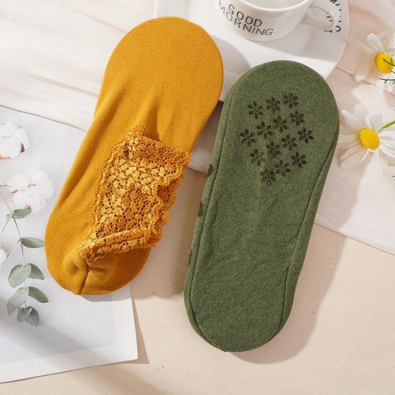 Women's Autumn Winter Thickened Warm Fleece Socks Lace Ankle Socks Non-slip Floor Socks