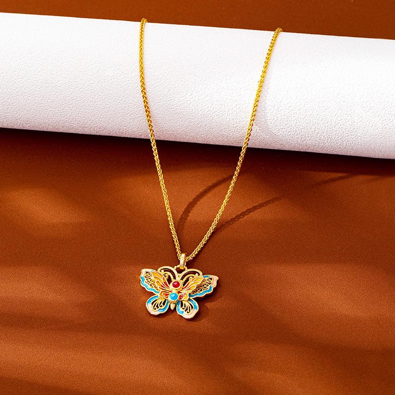Gold Plated Butterfly Pendant Necklace - Chinese Style, Versatile, Long-lasting Color Retention