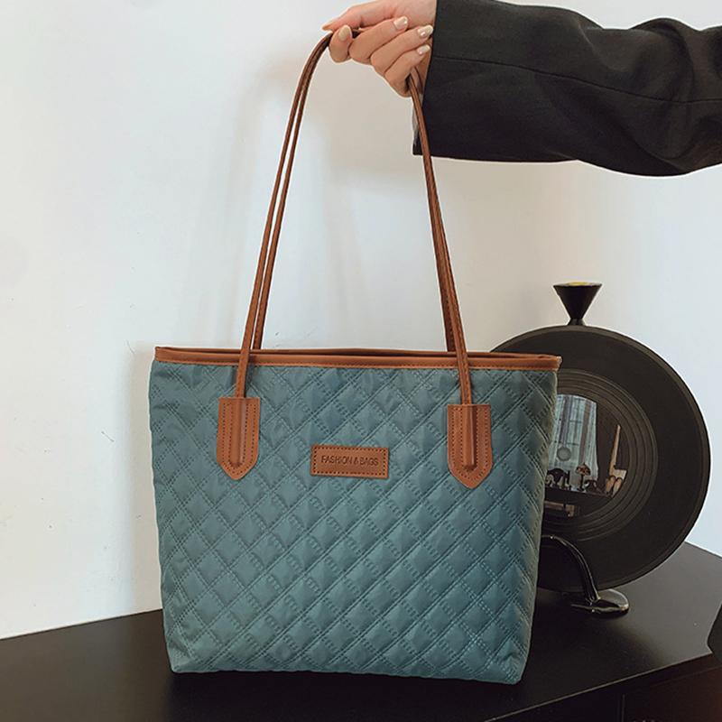 

Yogodlns Fashionable Large Capacity Plaid Tote Bag Women s Commuter Bag Underarm Shoulder Bag Stylish Soft Shopper Handbags 30x10x27cm зелёный