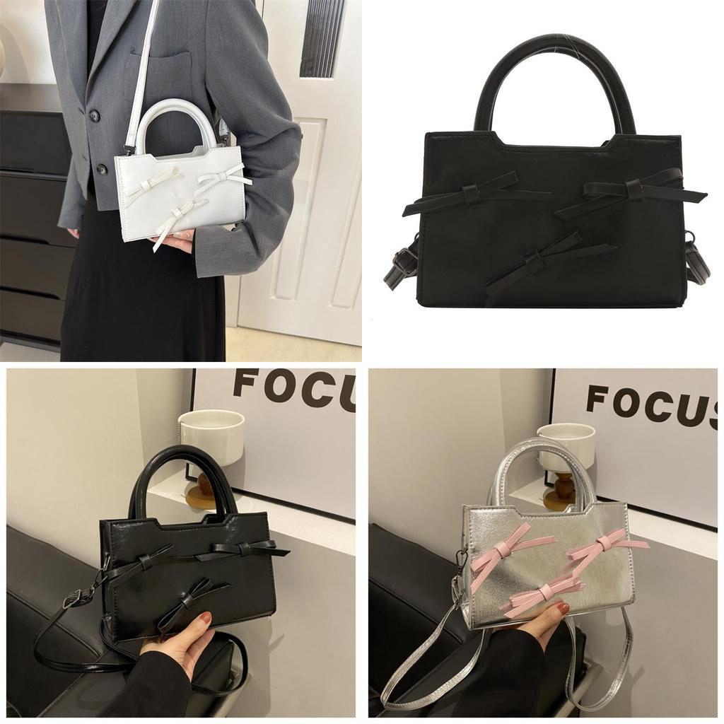 Trendy Commuter Handbag With Street-style Vibes And Chic Elements