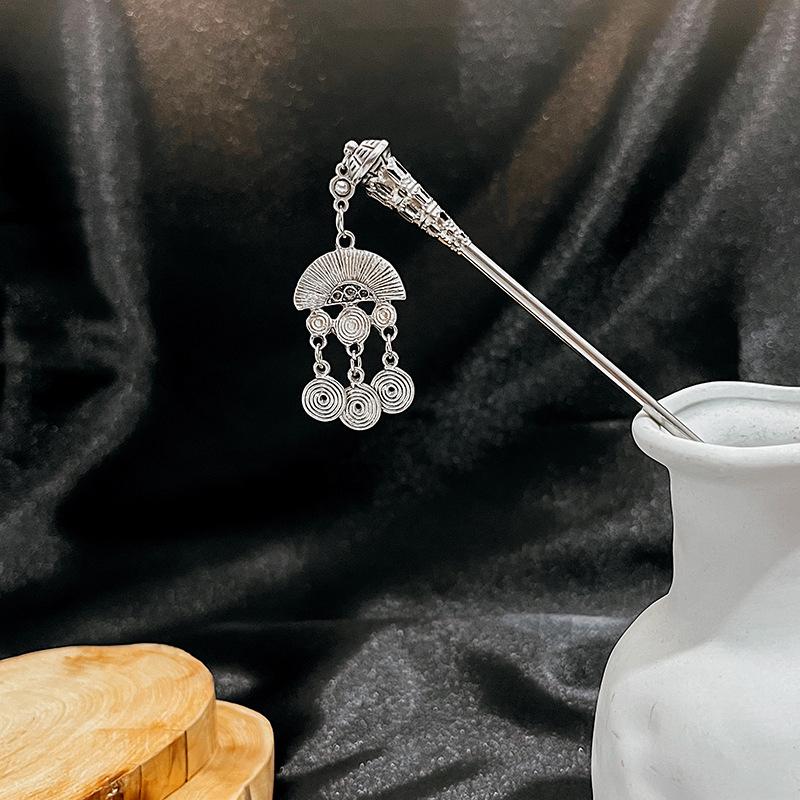 Turquoise Tassel Hanfu Hairpin with Hollow Flower Design