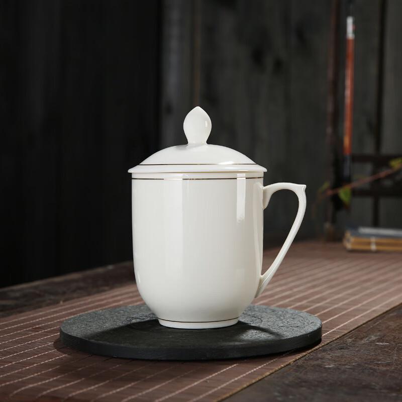 Chinese Pure White Ceramic Teacup with Lid and Saucer